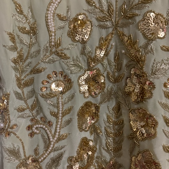 Sharara suit sharara length 39 kammez length 38 chest 18 and a half hip 16 - Picture 6 of 6